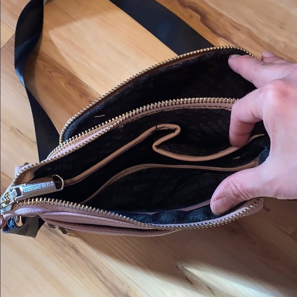 Purse - Picture 2 of 3